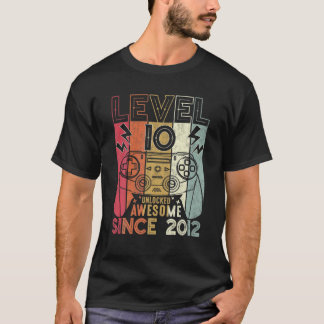 Geweldige sinds 2012 Niveau 10 ontgrendeld 10e ver T-shirt