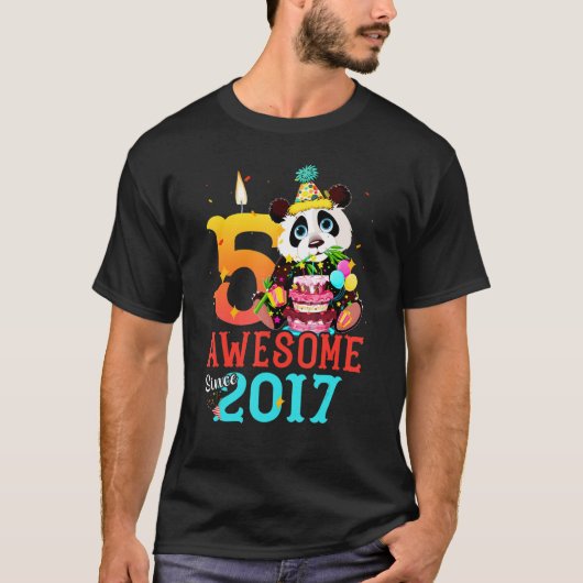 Geweldige sinds 2017 5 jaar oud Panda 5e verjaarda T-shirt (Voorkant)
