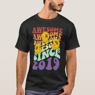geweldige sinds 2019 niveau 3 ontgrendeld t-shirt