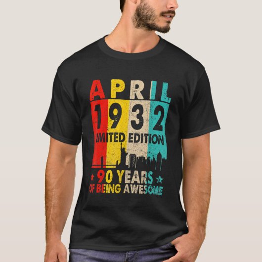 Geweldige sinds april 1932 90e verjaardag Ret T-shirt (Voorkant)