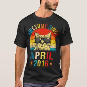 Geweldige sinds april 2016 5th Birthday Gift Cat L T-shirt