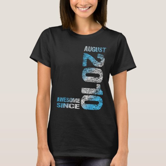 Geweldige sinds augustus 2010 13e geboortedag Gebo T-shirt (Voorkant)