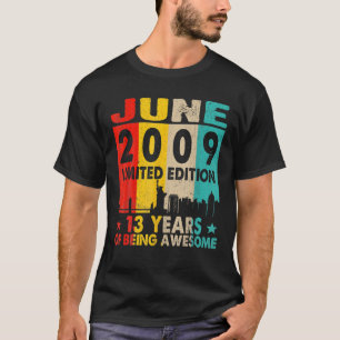 Geweldige sinds juni 2009 13e verjaardag retr t-shirt
