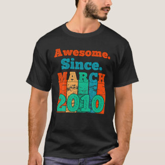 Geweldige sinds maart 2010  verjaardag 2010 mrt. t-shirt