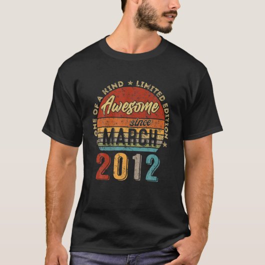 Geweldige sinds maart 2012 10e verjaardag t-shirt (Voorkant)