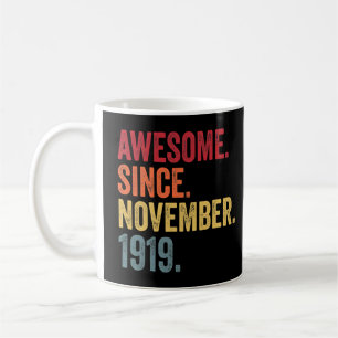 Geweldige sinds november 1919 102e verjaardag 102 koffiemok