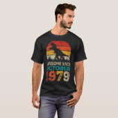Geweldige sinds oktober 1979 43e verjaardag Boy Di T-shirt (Voorkant volledig)