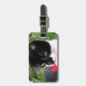 Geweldige Tuxedo Cat in de tuin Bagagelabel (Voorkant verticaal)