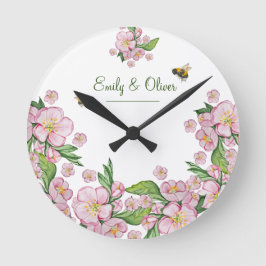 Geweldige waterverf appelbloemen en е е ronde klok