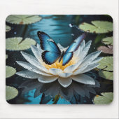 Gewone Morpho Vlinder Op Een Waterlelie Muismat (Voorkant)