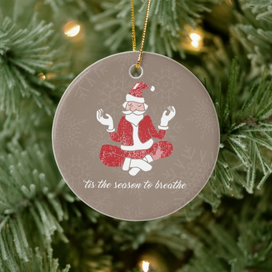 Gewoon Adem Yoga Kerstman Keramisch Ornament (Boom)