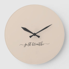 Gewoon ademen beige zwart elegant script yoga grote klok