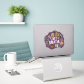 GEWOON ADEMEN Bloemen Schattigee Paarse Daisy Hand Sticker (Laptop op bureau)