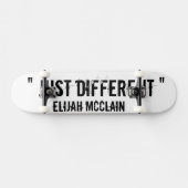 GEWOON ANDERS ELIJAH MCCLAIN Skateboard (Horizontaal)