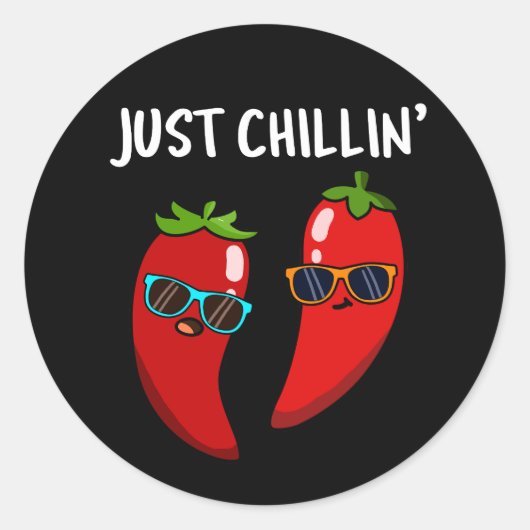 Gewoon Chillin Funny Chili Peppers Pun Dark BG Ronde Sticker (Voorkant)