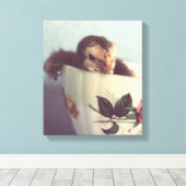 Gewoon Chillin hier in deze Teacup Canvas Afdruk (Insitu (Houten vloer))