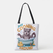 Gewoon cooning, speelse wasbeer badtijd avontuur tote bag (Achterkant)