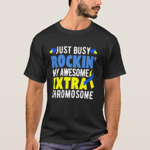 Gewoon druk met het rocken van mijn geweldige extr t-shirt
