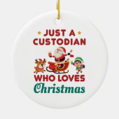 Gewoon een bewaarder die van Kerstmis houdt Keramisch Ornament (Achterkant)