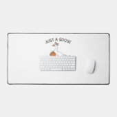 Gewoon een Gans en haar Pumpkin Classic T-shirt Bureaumat (Keyboard & Muis)