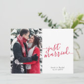 Gewoon een gehuwd rood script met kerstbruiloft aankondiging (Staand voorkant)