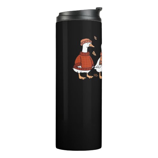 Gewoon een Herfst Goose Oversized T-shirt Thermosbeker (Gedraaid links)