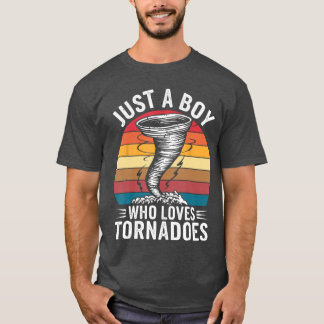 Gewoon een jongen die orkanen liefheeft retro jong t-shirt