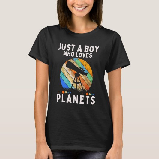 Gewoon een jongen die van planeten en zonnepanelen t-shirt (Voorkant)