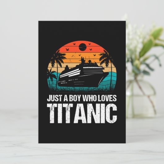 Gewoon een jongen die van Titanic twee houdt Save The Date (Staand voorkant)