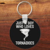 Gewoon een jongen die van tornado grappige kindere sleutelhanger (Voorkant)
