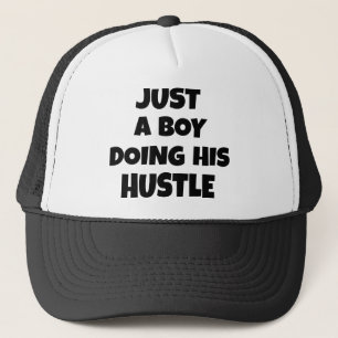 gewoon een jongen die z'n knuffel doet trucker pet