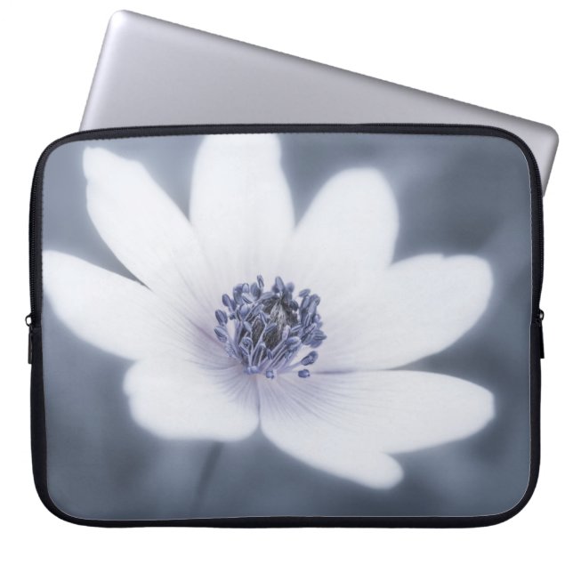 Gewoon een kleine wilde bloem laptop sleeve (Voorkant)