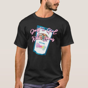 Gewoon een meisje dat bevroren gedroogde snoepjes  t-shirt
