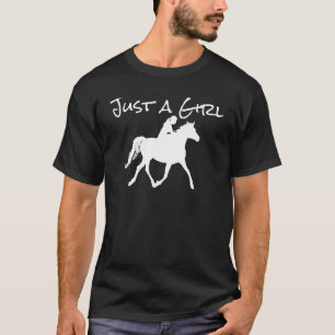 Gewoon een meisje dat een paard ruikt. t-shirt