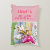 Gewoon een meisje dat houdt van feeën roze accent kussen (Achterkant (Verticaal))