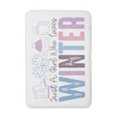 Gewoon een meisje dat houdt van winter Schattigee Badmat (Voorkant Verticaal)