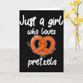 Gewoon een meisje dat pretzels leuk vindt, leuke p kaart (Gele Bloem)