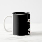 Gewoon een meisje dat van Basketball houdt Tweekleurige Koffiemok (Links)