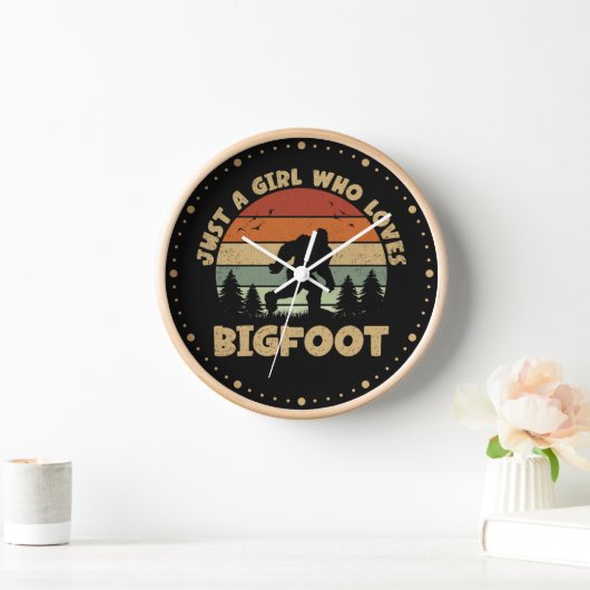 Gewoon een meisje dat van Bigfoot Funny Retro  hou (Huis)