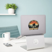 Gewoon een meisje dat van Bigfoot Funny Retro hou Sticker (Laptop op bureau)