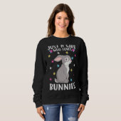 Gewoon een meisje dat van Bunnies Funny Rabbit hou Trui (Voorkant volledig)