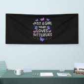 Gewoon een meisje dat van Butterfly houdt Spandoek (Beurs)