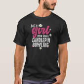 Gewoon een meisje dat van Candlepin Bowling houdt T-shirt (Voorkant)