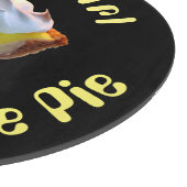 Gewoon een meisje dat van citroenappeltaart houdt snijplank (Hoek)