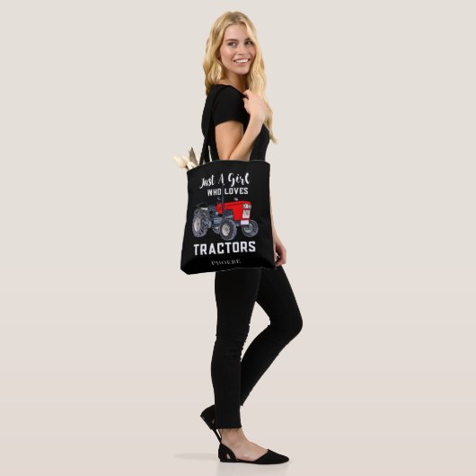 Gewoon een meisje dat van de baanbrekende nieuwigh tote bag (Op model)