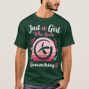 Gewoon een meisje dat van de geocaching Roze Retro T-shirt