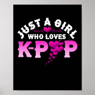 Gewoon een meisje dat van de K-Pop Vinger Heart KP Poster