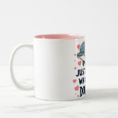 Gewoon een meisje dat van dolfijnen houdt tweekleurige koffiemok (Links)