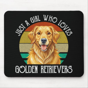 Gewoon Een Meisje Dat Van Golden Retrievers Houdt Muismat