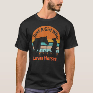 Gewoon een meisje dat van haar paardenrennen houdt t-shirt